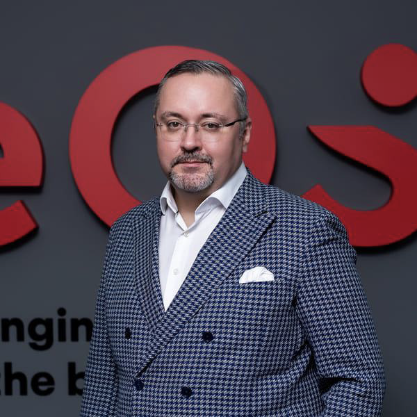 Иван Комиссаров